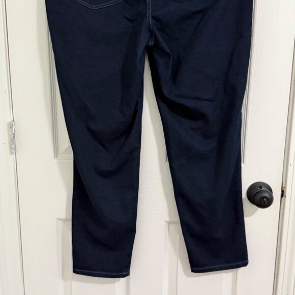 Women's Black Jeans - Picture 5 of 12